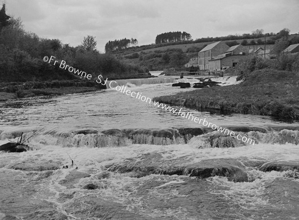 ON BENBURB RIVER